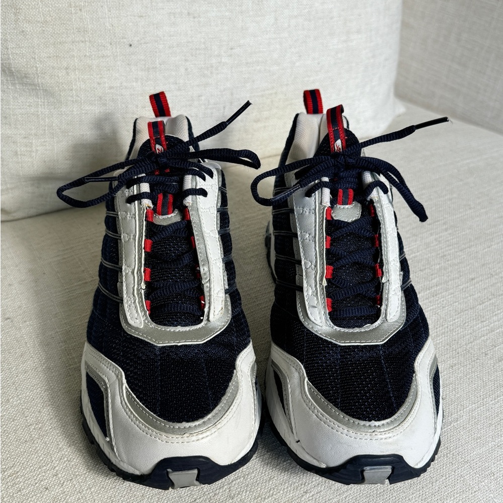 Vintage Reebok Cross Trainers Runner Shoe White Blue Men's Size 9.5 - Picture 7 of 10
